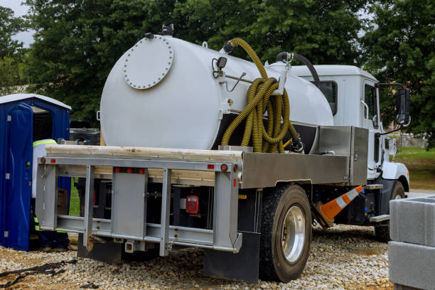 Best Portable toilet rental cost  in Tuscola, IL